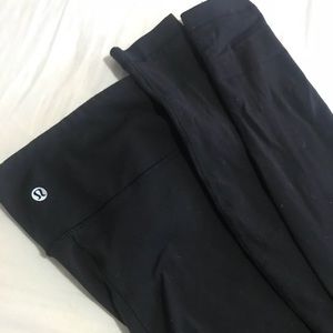 EUC LULULEMON LEGGINGS FULL LENGTH size 8